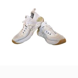 Men's 8.5 Project Rock 4 Camo Training Shoes Style #: 3025143 EUC